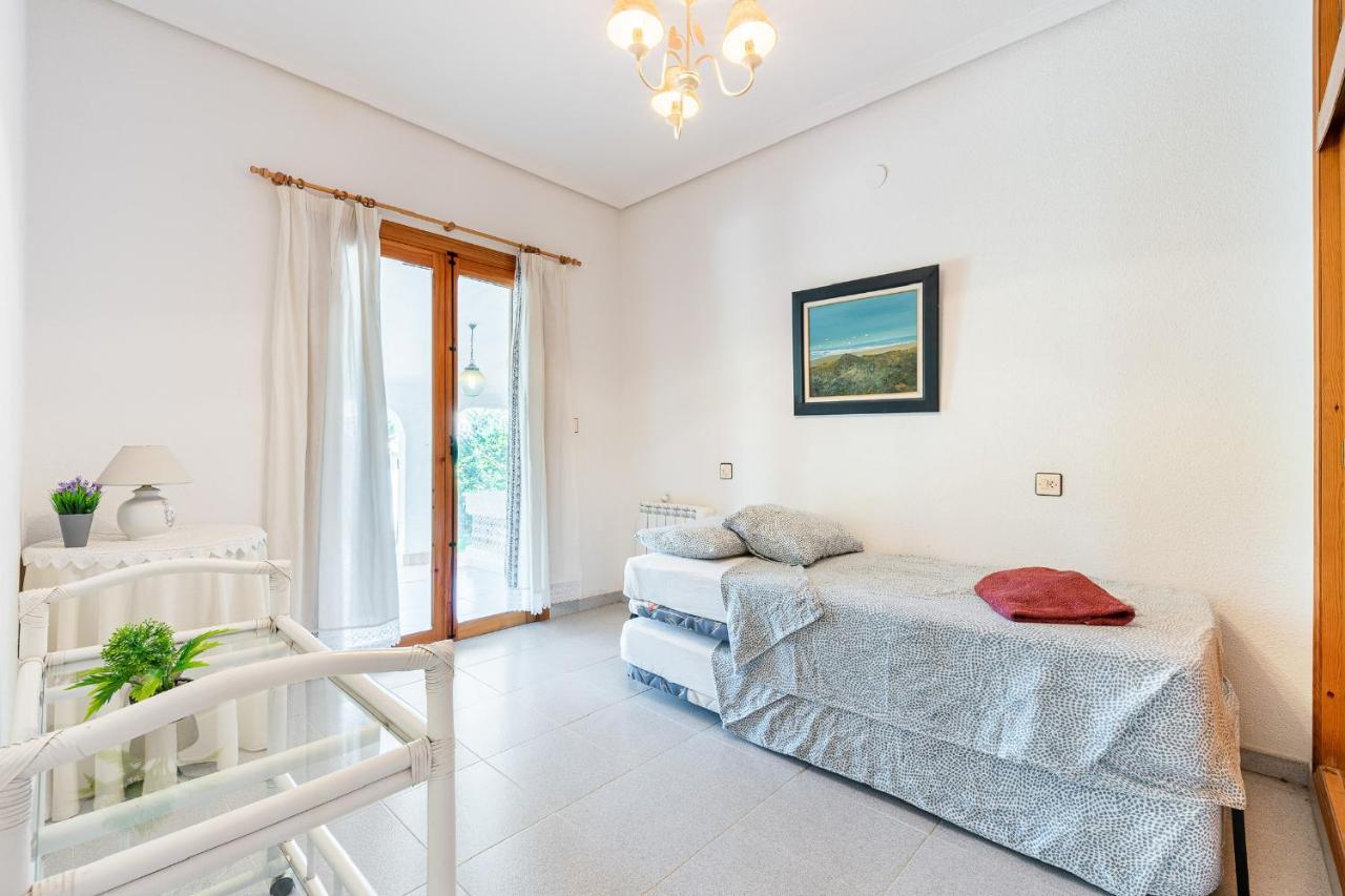 Chalet Mayor Zenia Beach 奥里韦拉 外观 照片