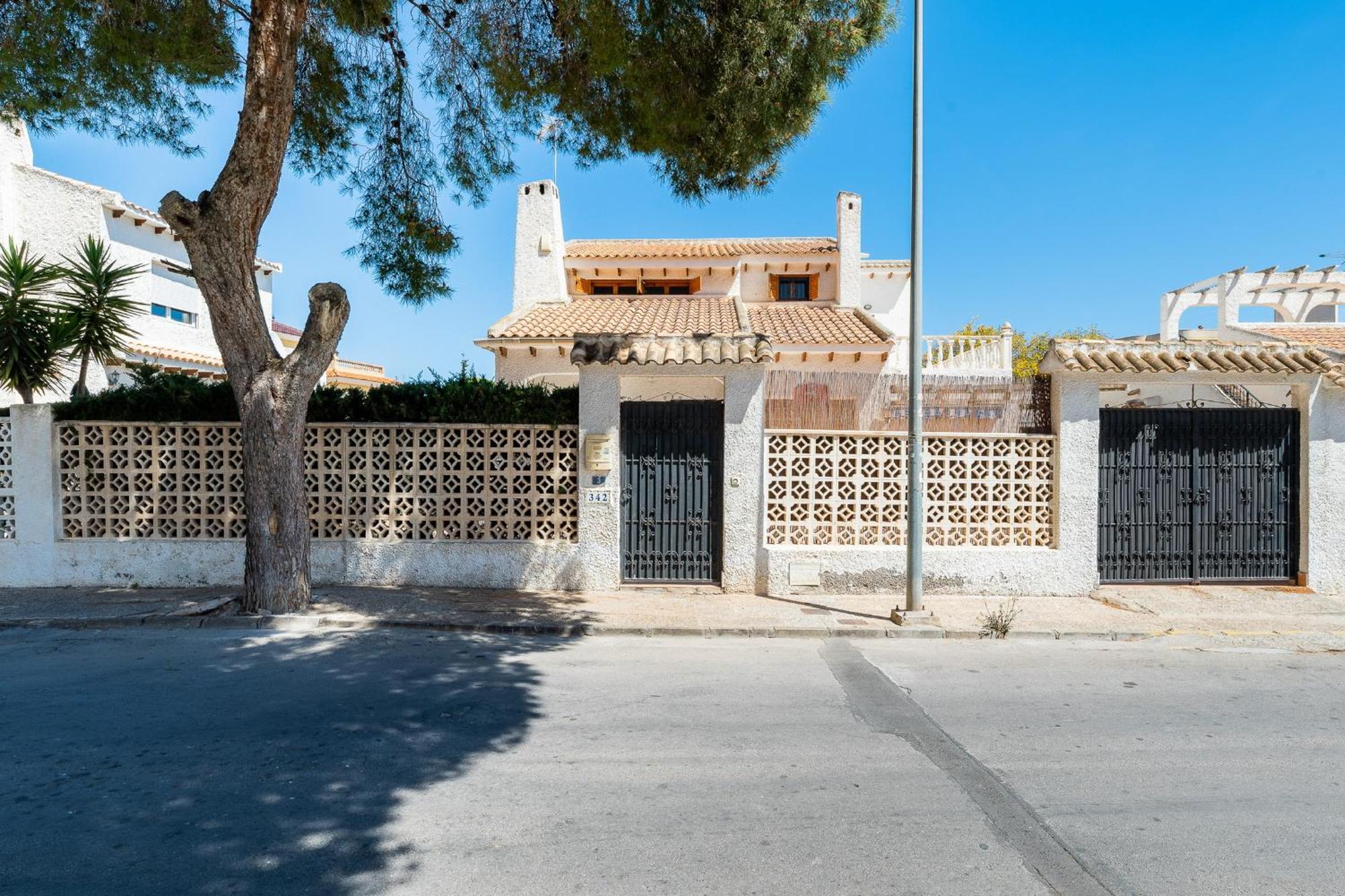 Chalet Mayor Zenia Beach 奥里韦拉 外观 照片